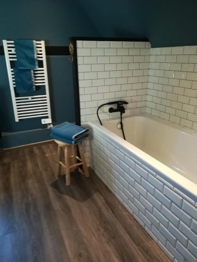 Lait & Lit Bed & Breakfast Triqueville Bagian luar foto