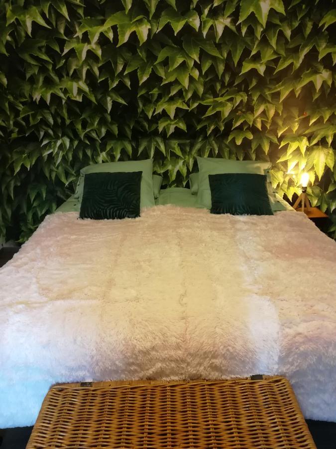 Lait & Lit Bed & Breakfast Triqueville Bagian luar foto